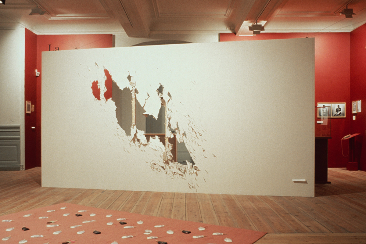 Family Stigmata, Uppsala Konstmuseum, Sweden, 1996